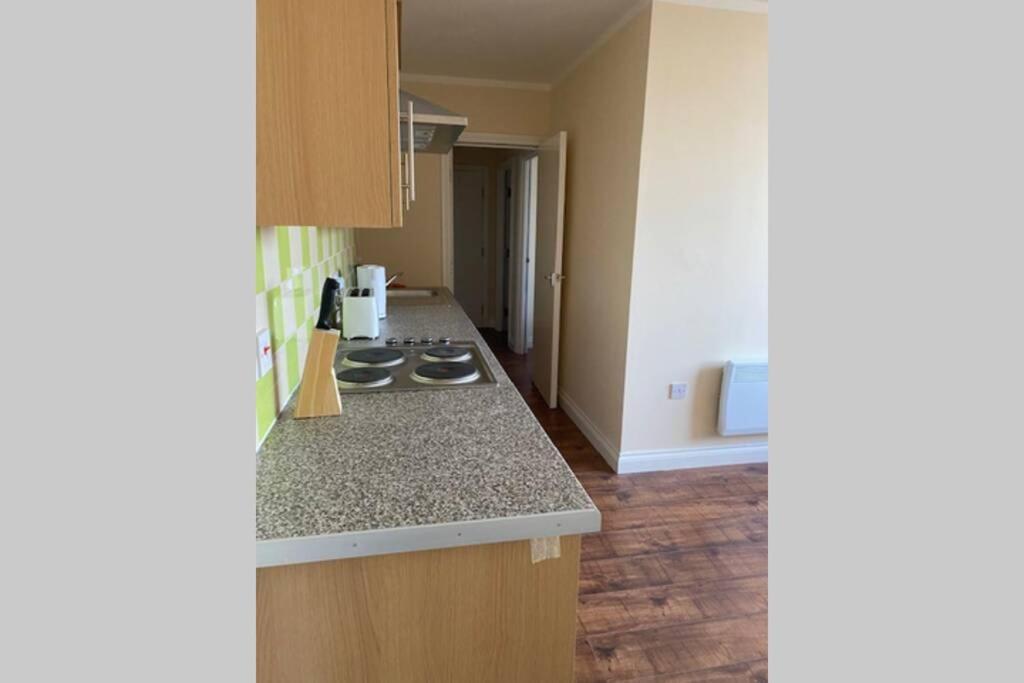 3 Bed Contemporary Crewe Apartment Exterior foto